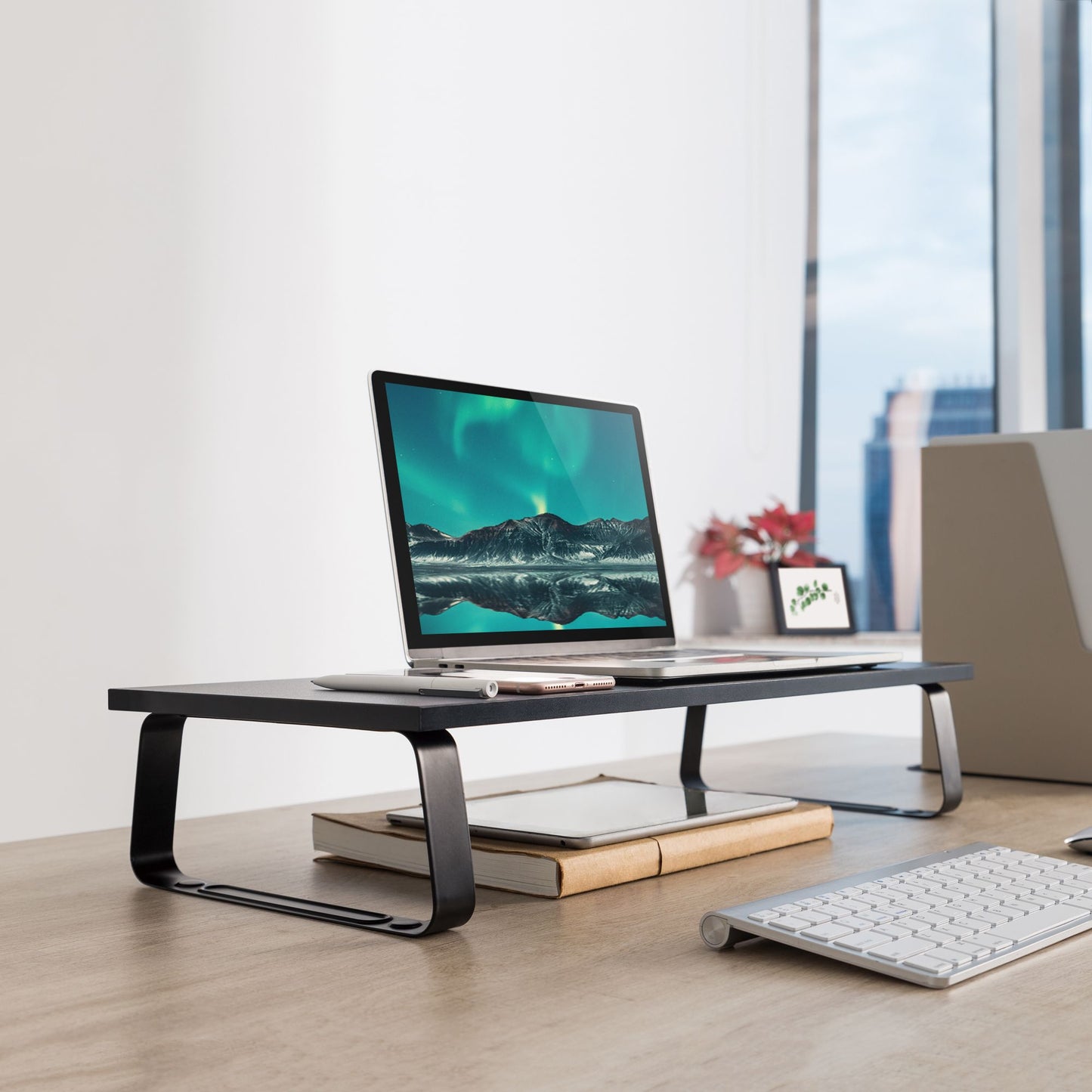mbeat® activiva Ergolife Black Monitor Stand Riser