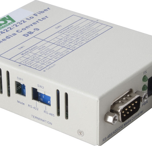 Alloy SCR460ST-1  RS-232/422/485 Serial DB-9 to Multimode Fibre Converter. Max.